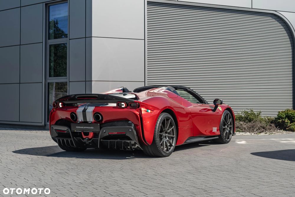 Ferrari SF90 Spider - 4