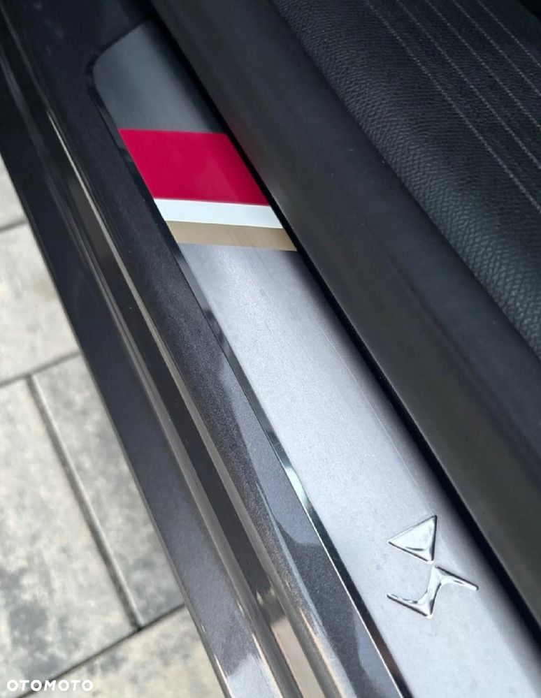 DS Automobiles DS 4 1.5 BlueHDi Performance Line + - 40