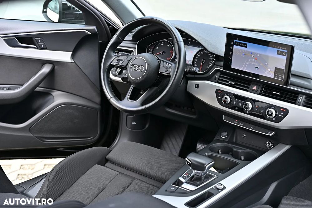 Audi A4 Avant 30 TDI S tronic - 12