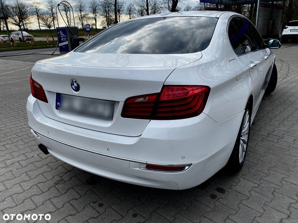 BMW Seria 5 530d xDrive Luxury Line - 21