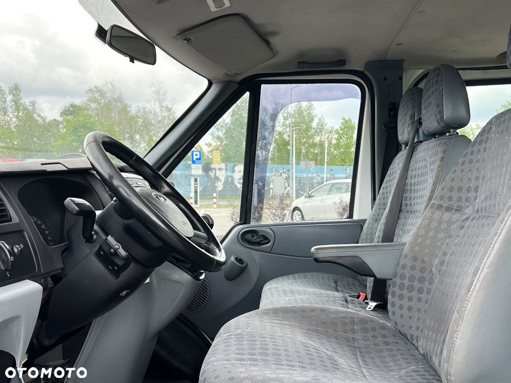 Ford Transit - 14
