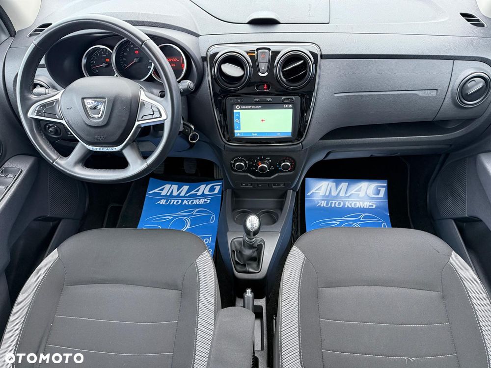 Dacia Lodgy dCi 110 Stepway Celebration - 21