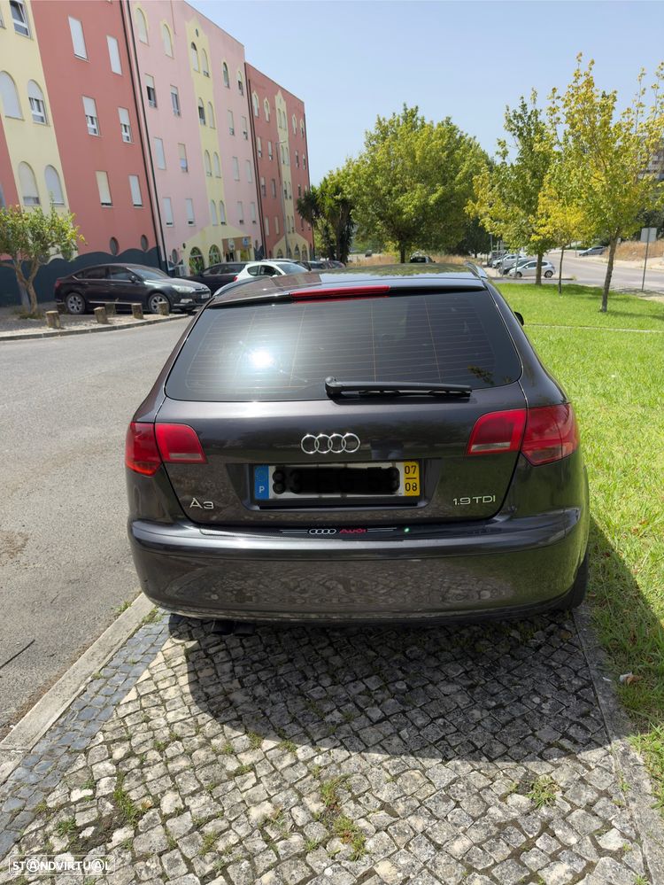 Audi A3 Sportback 1.9 TDi - 3