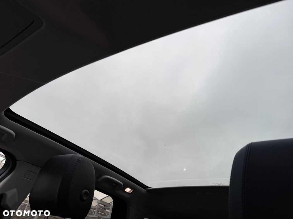 Land Rover Discovery Sport 2.0 TD4 HSE - 33