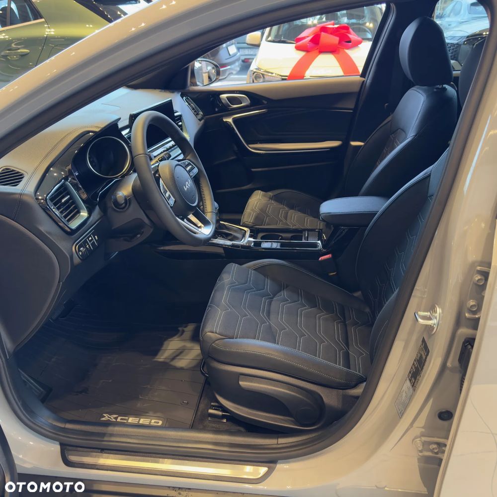 Kia XCeed 1.6 T-GDI Tribute DCT - 5