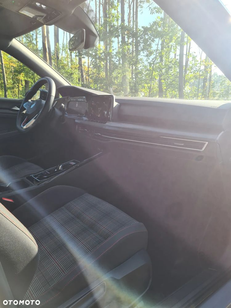 Volkswagen Golf - 15
