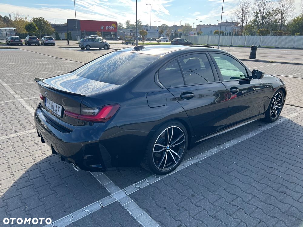 BMW Seria 3 2023 photo 4