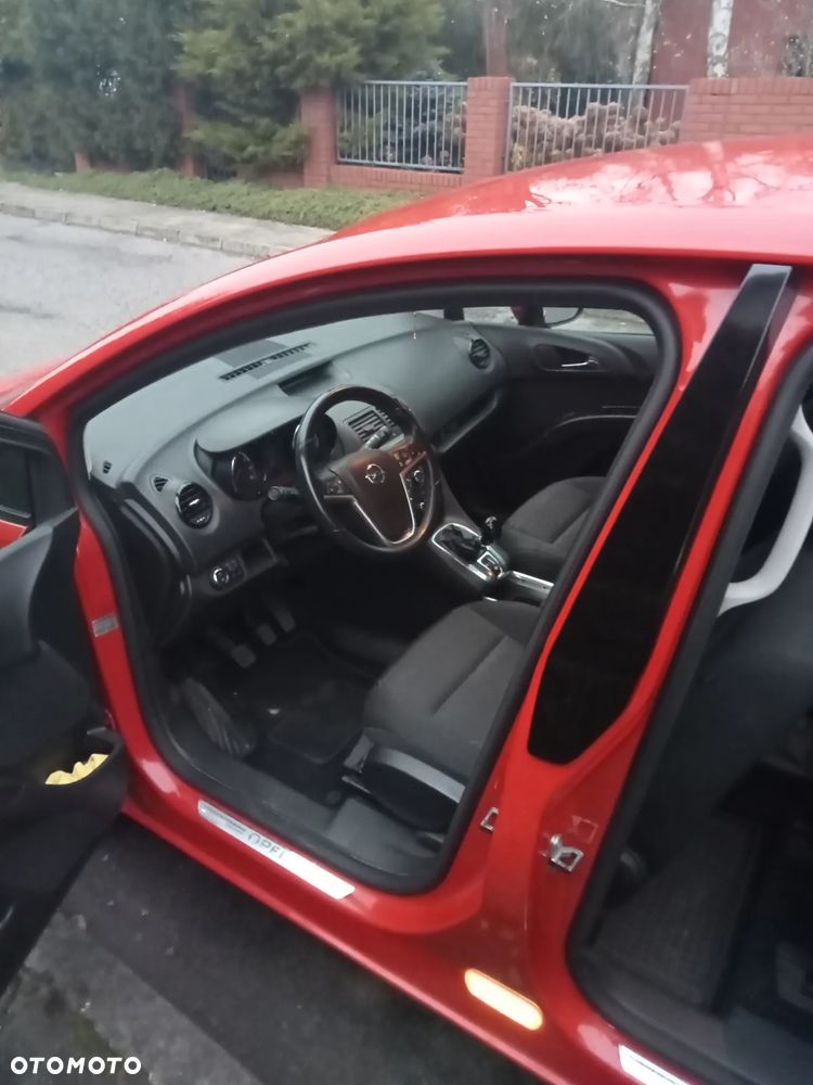 Opel Meriva 1.4 T Essentia - 25