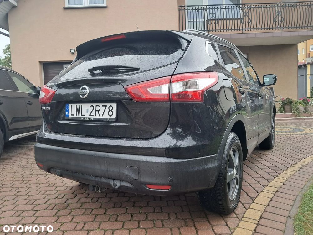 Nissan Qashqai 1.2 DIG-T N-Vision EU6 - 2