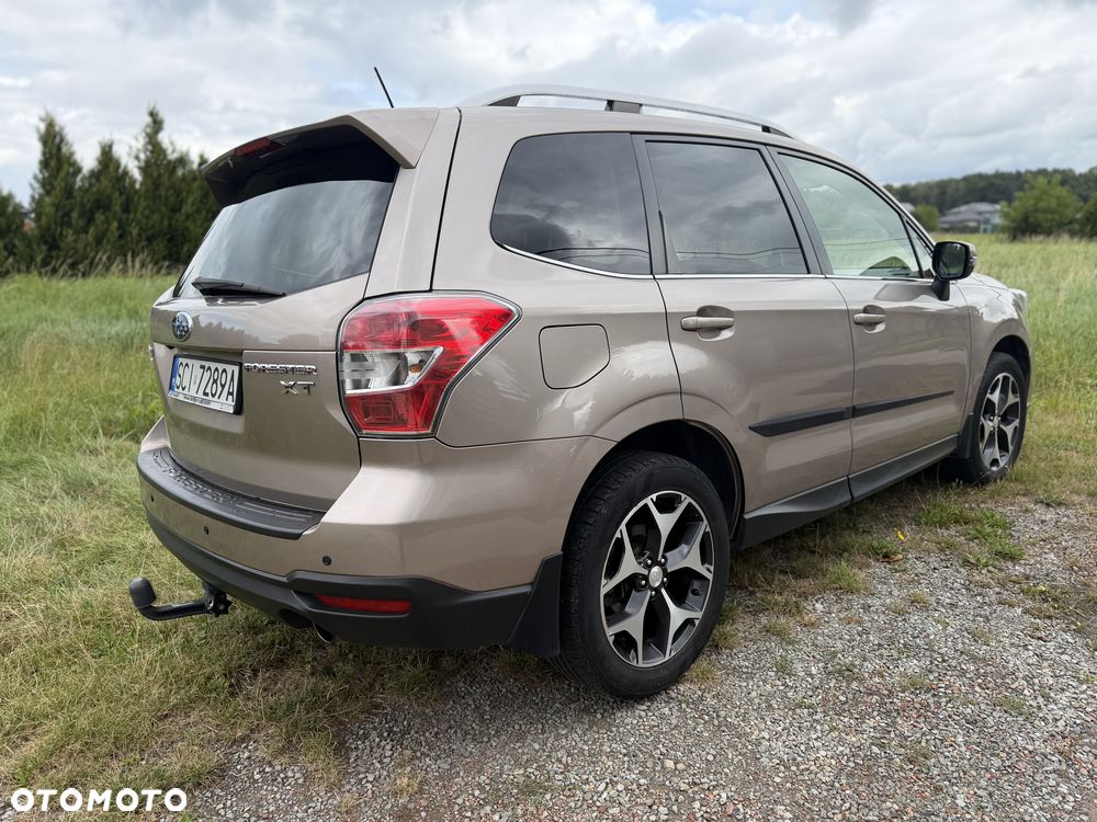 Subaru Forester 2.0XT Platinum Lineartronic - 15