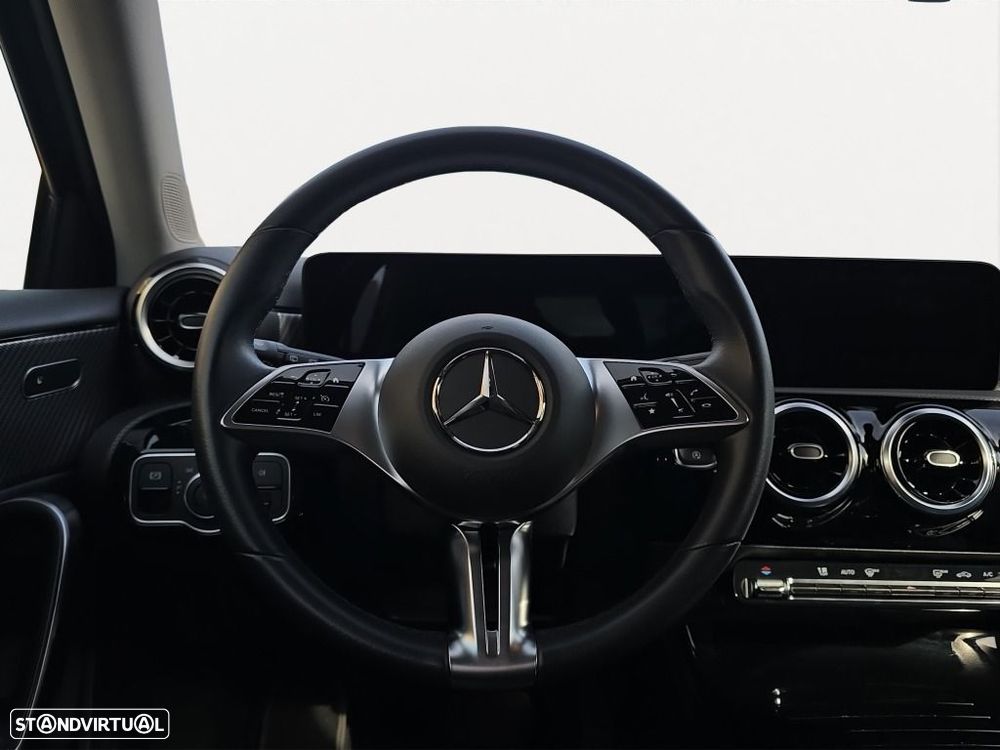 Mercedes-Benz A 180 - 10