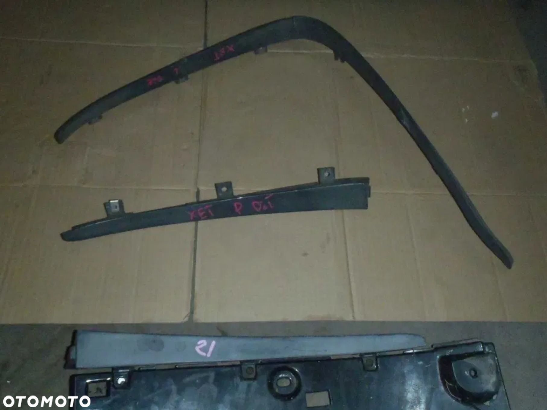 osłona listwa nakładka plastik piaggio hexagon - 1