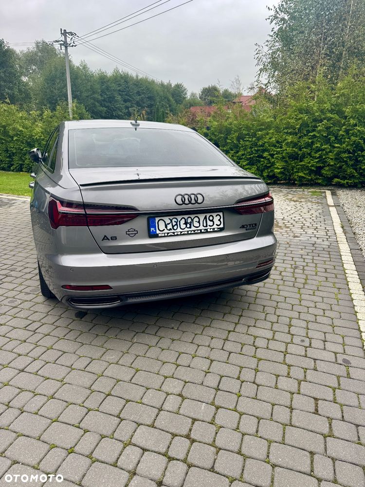 Audi A6 - 12