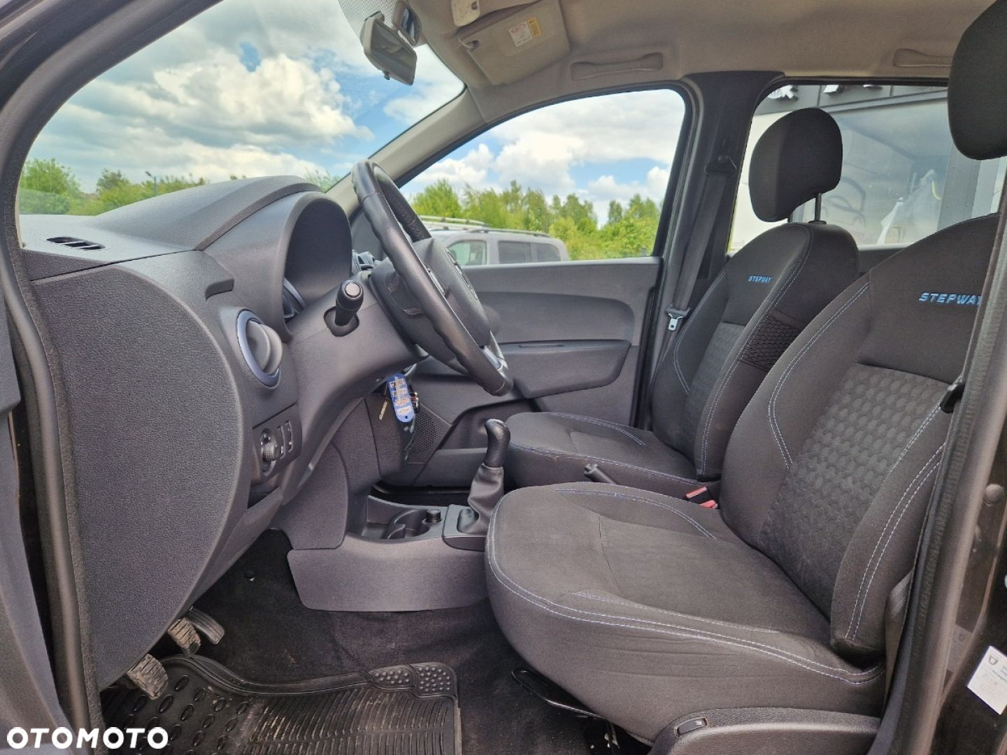 Dacia Lodgy - 5