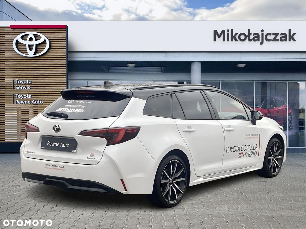 Toyota Corolla 2.0 Hybrid GR Sport Dynamic - 3