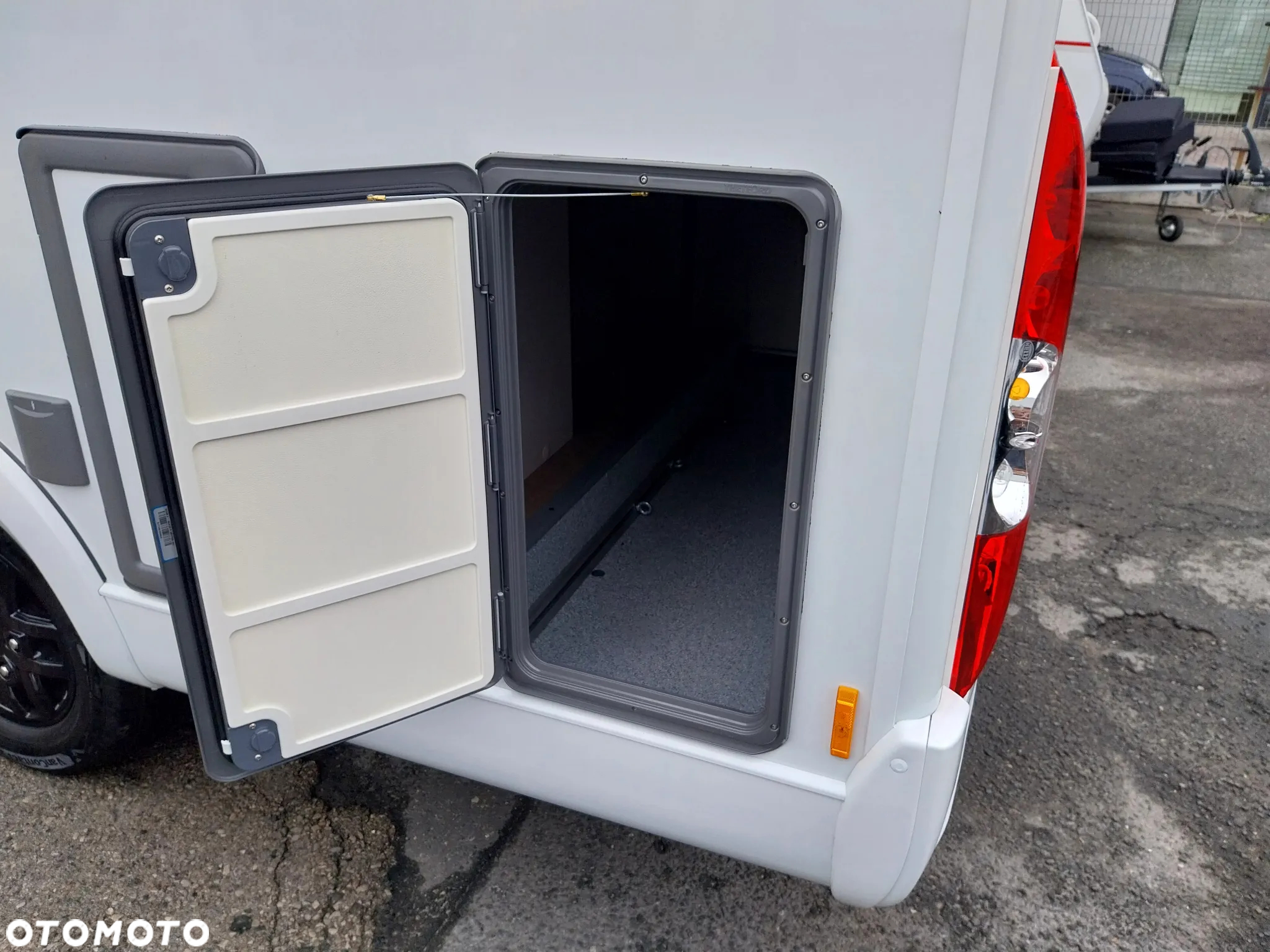Ford KAMPER BURSTNER LINEO T 620G TRANSIT 130KM AUTOMAT NOWY! - 13