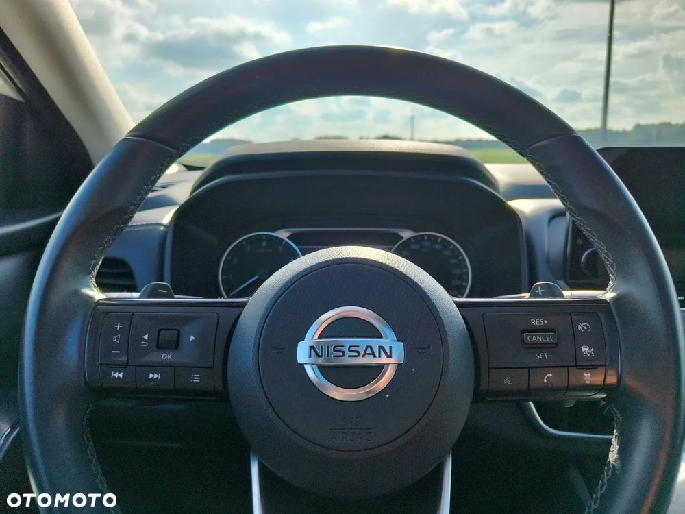 Nissan Qashqai - 11