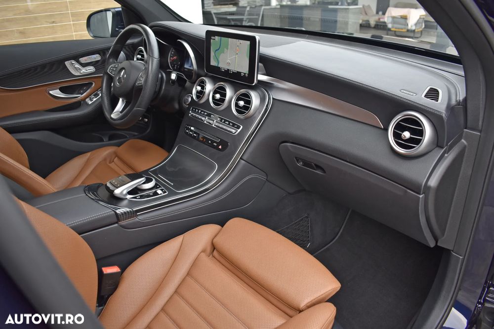 Mercedes-Benz GLC 250 d 4MATIC 9G-TRONIC Exclusive - 11