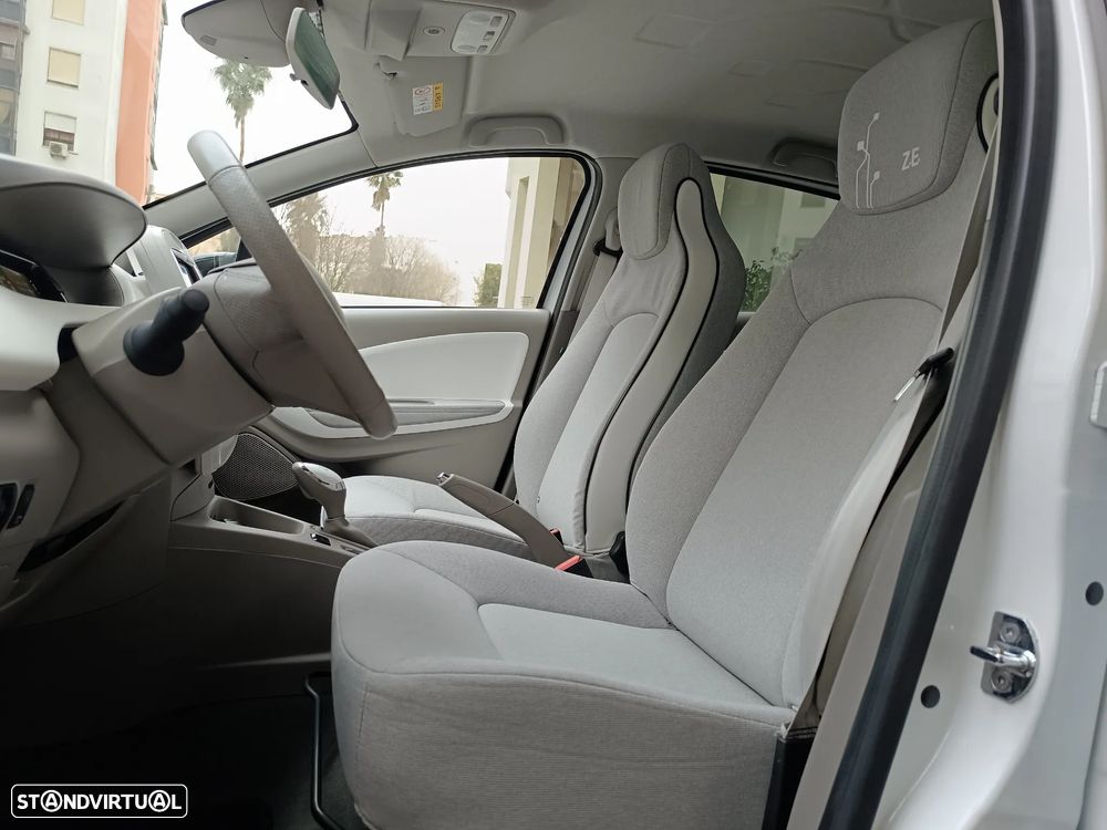 Renault Zoe (c/ Bateria) 41 kwh Intens - 8