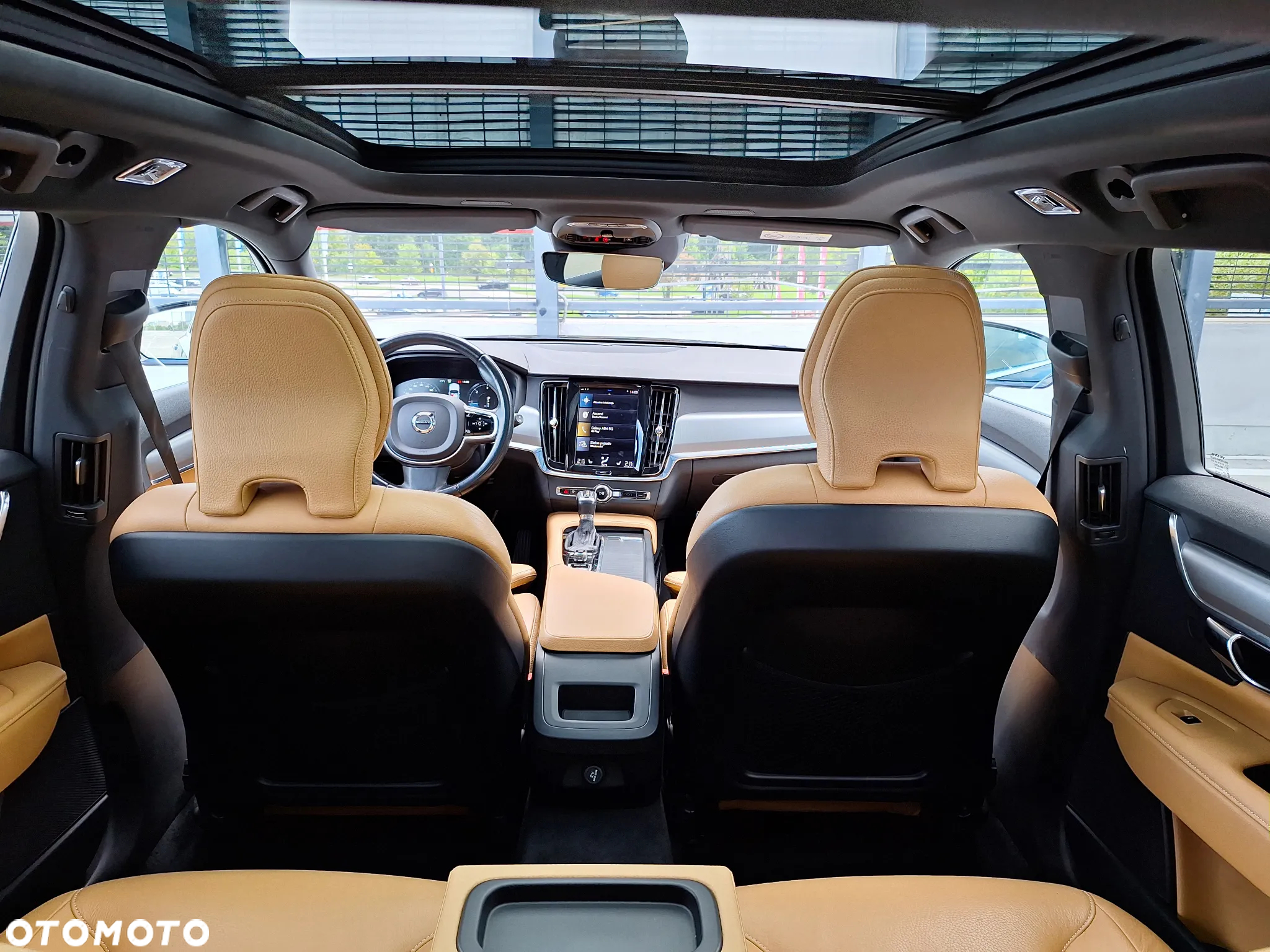 Volvo V90 D4 Momentum Pro - 15