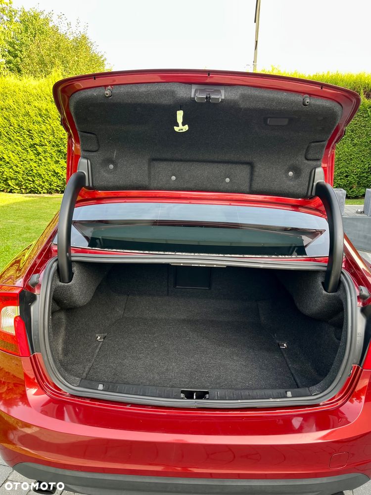 Volvo S60 - 13
