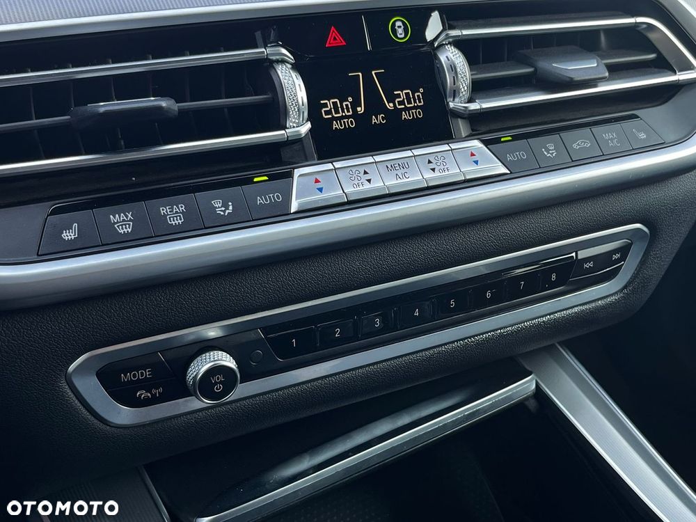 BMW X5 xDrive25d - 26