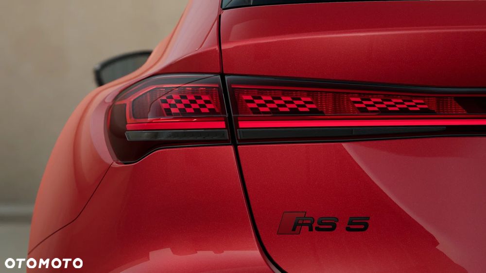 Audi RS5 Avant - 6