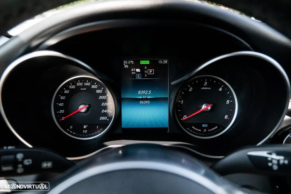 Mercedes-Benz GLC 300 de 4Matic - 19