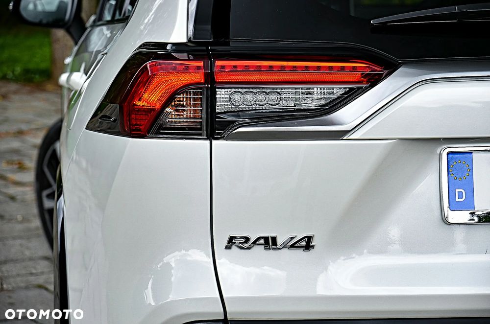 Toyota RAV4 2.5 Hybrid Black Edition by JBL 4x2 - 21