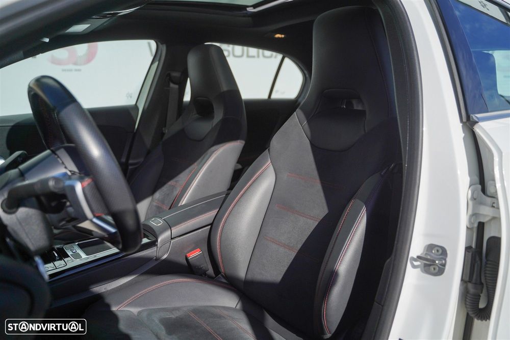 Mercedes-Benz A 180 d AMG Line Aut. - 32
