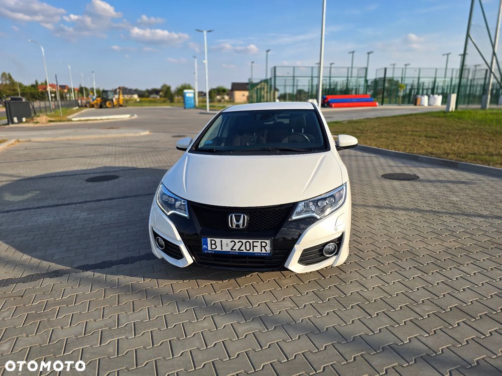 Honda Civic 1.8 Lifestyle (Honda Connect+) - 32