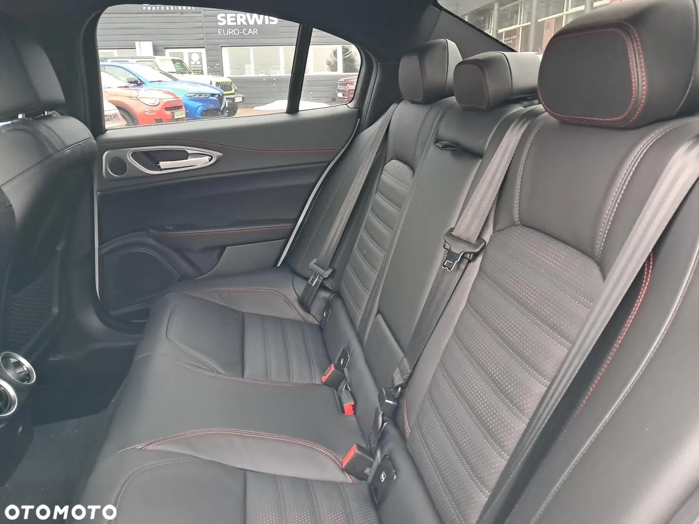 Alfa Romeo Giulia 2.0 Turbo Tributo Italiano Q4 - 14