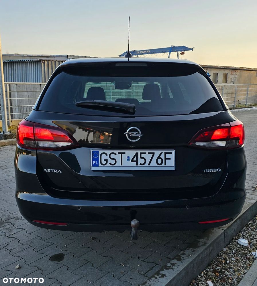 Opel Astra - 4
