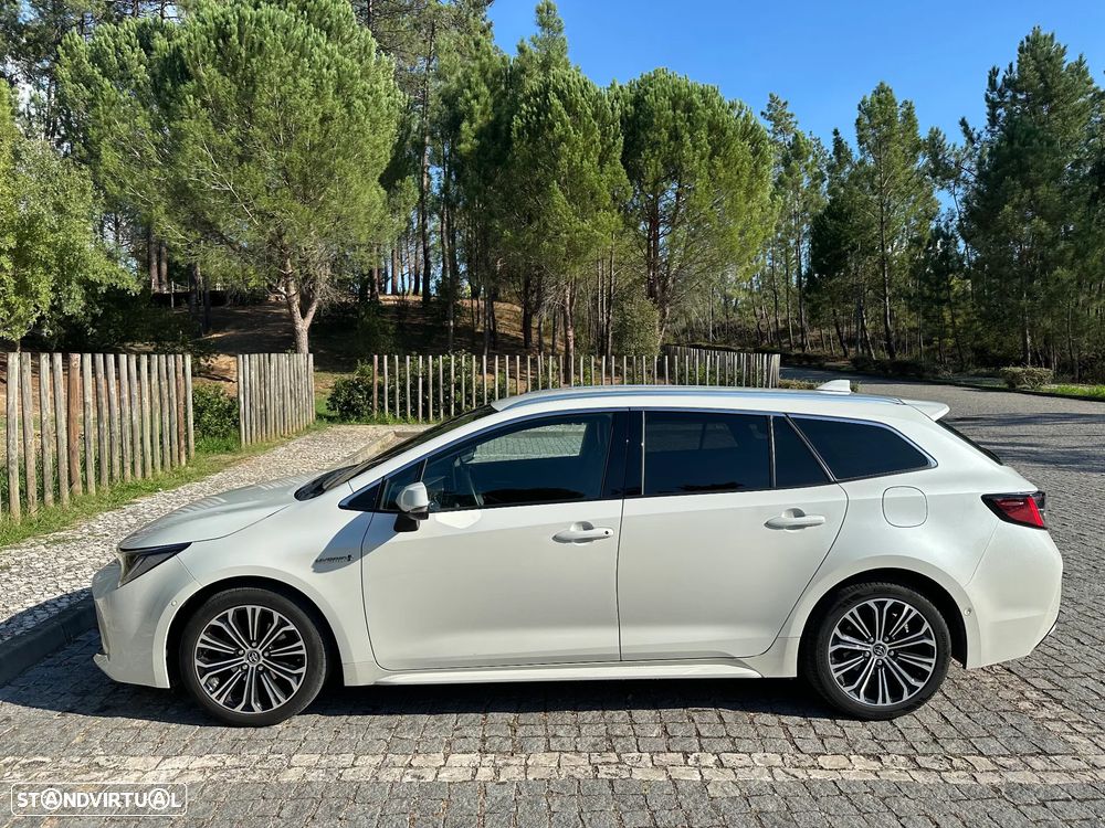 Toyota Corolla Touring Sports - 5