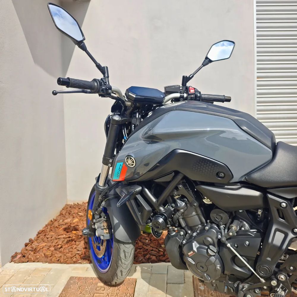 Yamaha MT-07 - 13