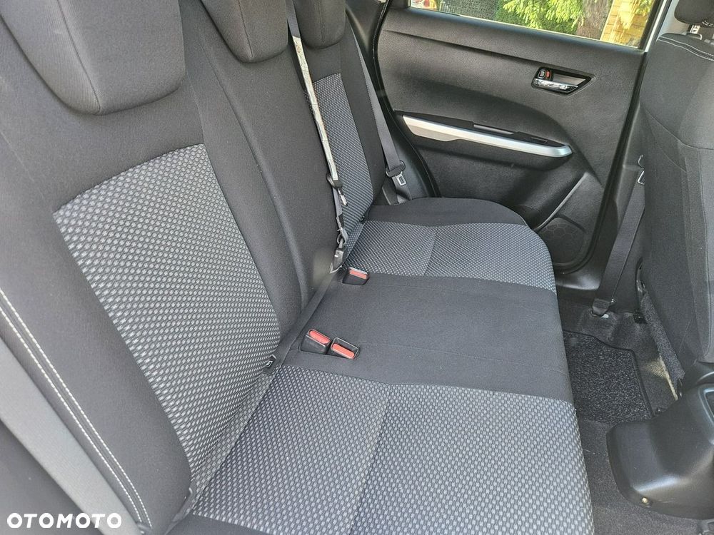 Suzuki Vitara - 22