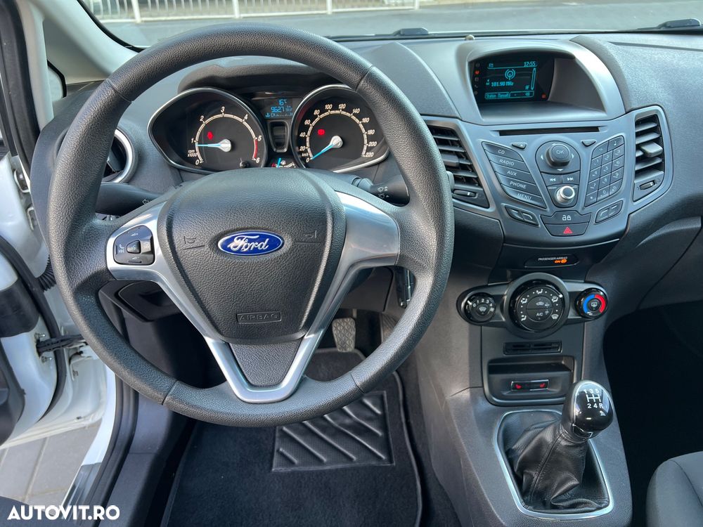 Ford Fiesta 1.6 TDCI SYNC Edition - 15