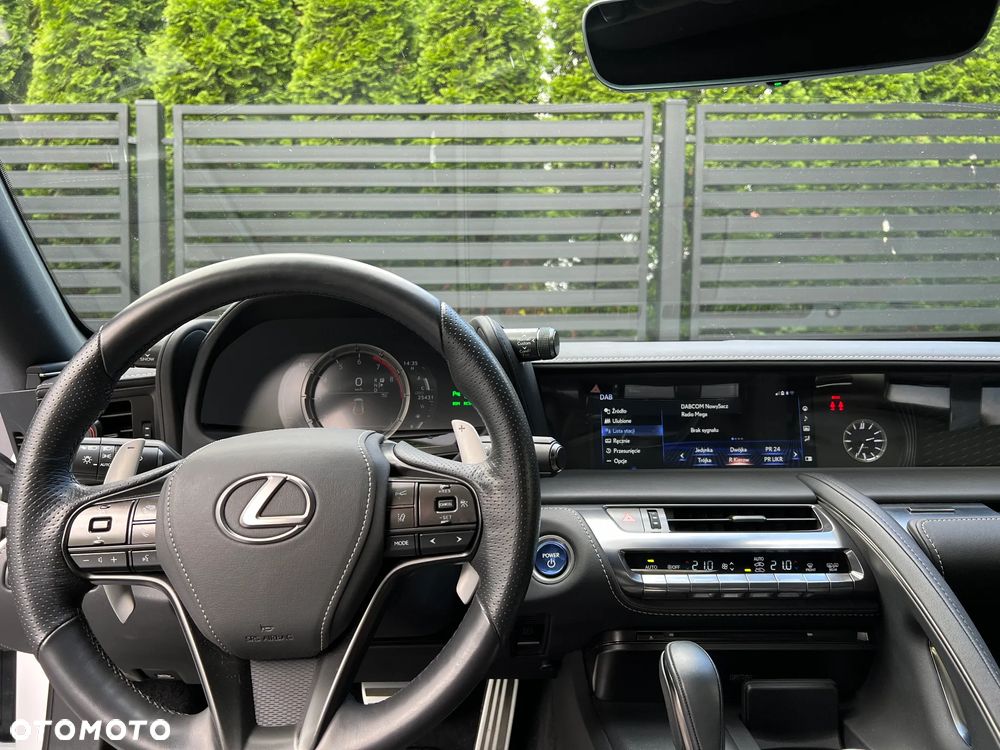 Lexus LC 500h Prestige - 10