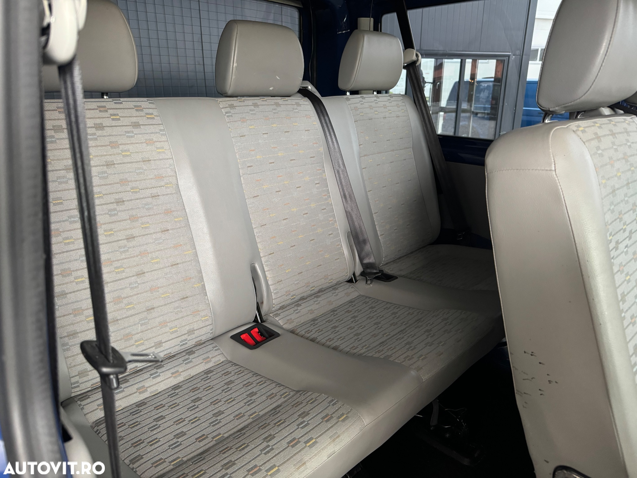 Volkswagen Transporter - 17