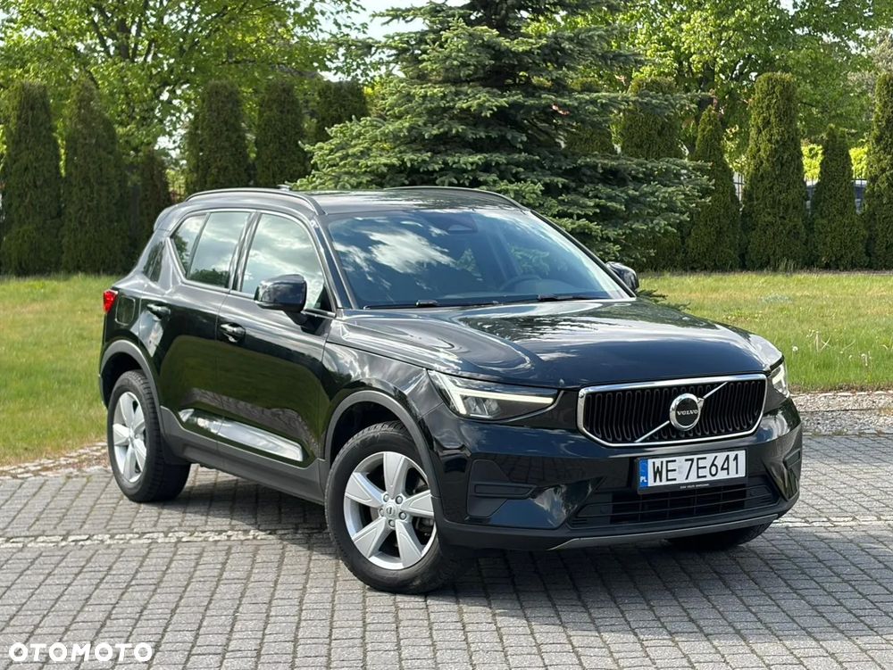Volvo XC 40 B3 Ultra Dark - 3