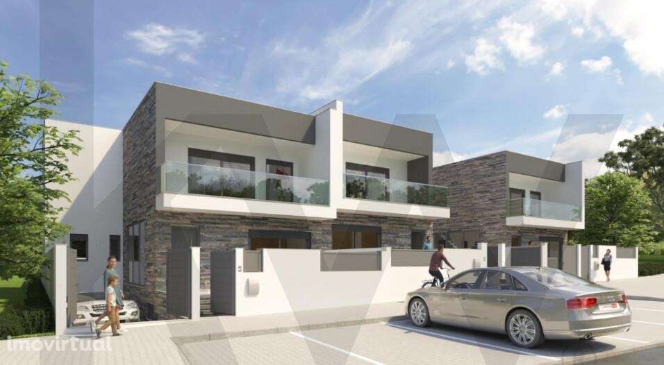 Terreno | Moradia T4 | Arranhó - Grande imagem: 3/3