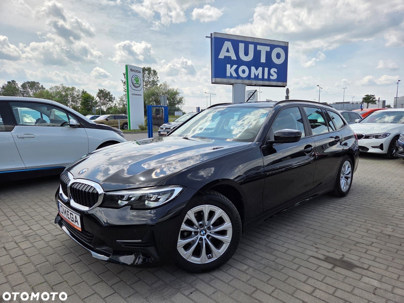 BMW Seria 3 318i - 1