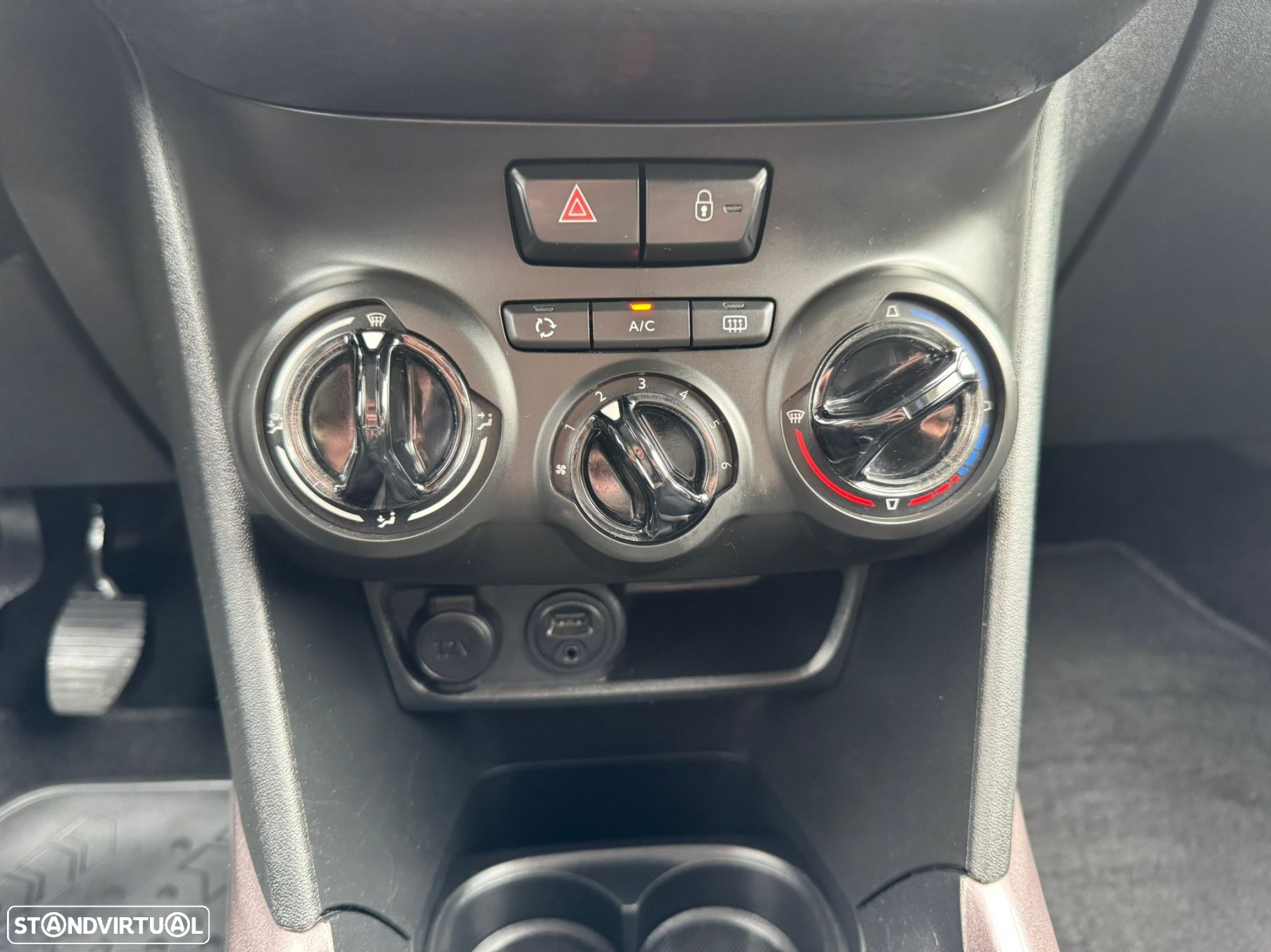 Peugeot 2008 1.2 PureTech Style - 23