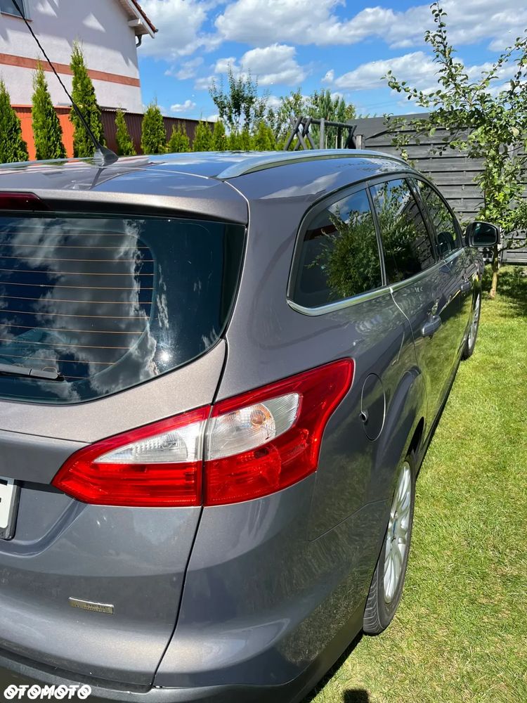 Ford Focus 1.6 EcoBoost Titanium - 4
