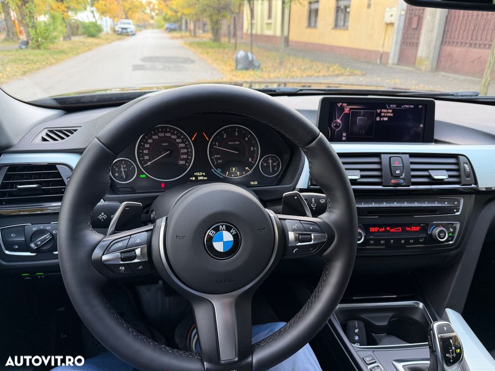 BMW Seria 3 320d Touring Aut. Sport Line - 11