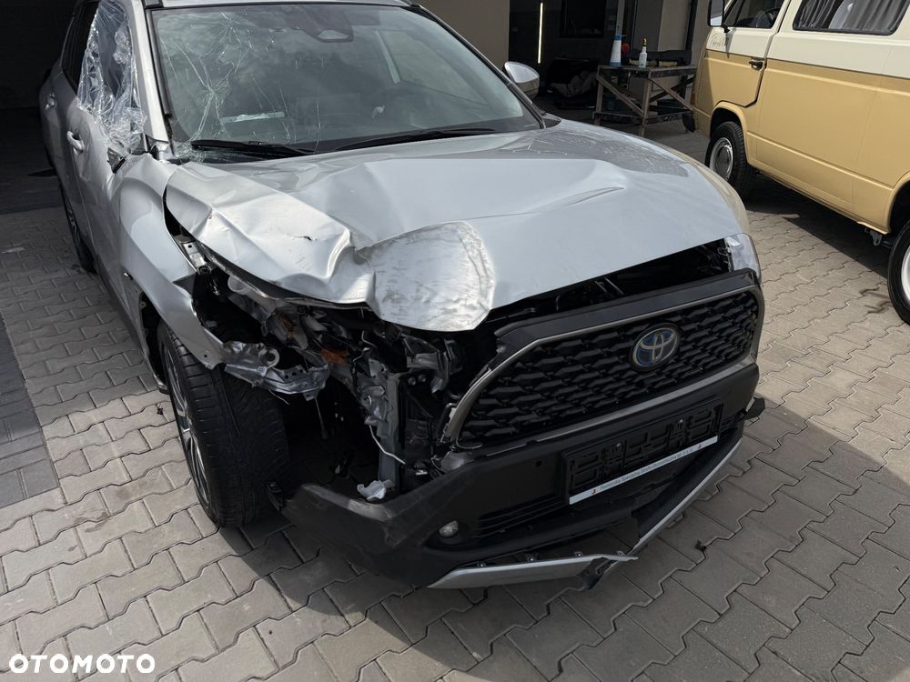 Toyota Corolla Cross 2.0 Hybrid Premiere Edition AWD - 19