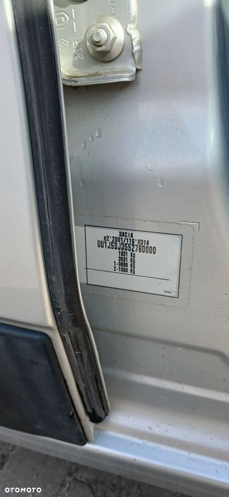 Dacia Lodgy 1.6 Laureate - 16