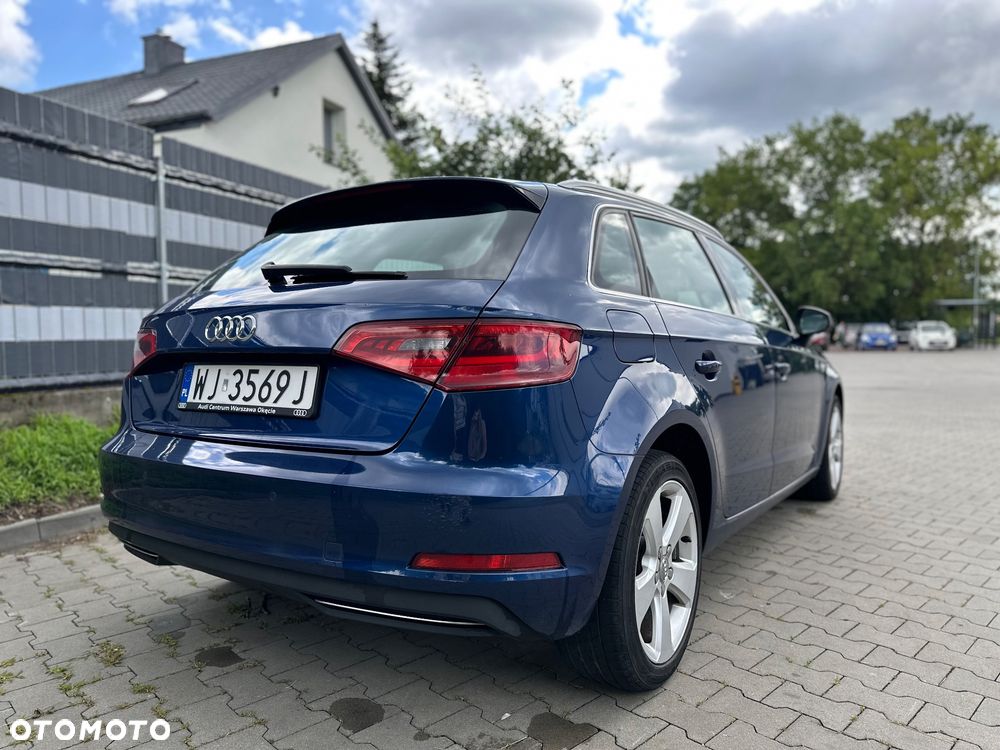 Audi A3 Sportback - 4