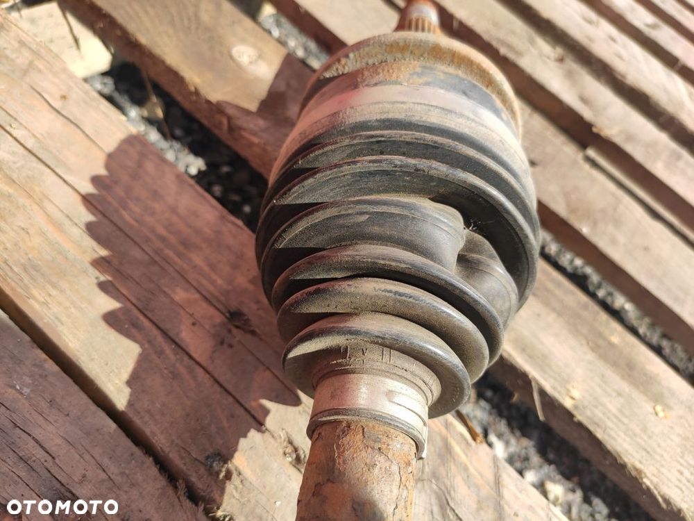 FORD RANGER V 3.2 TDCI PÓŁOŚ LEWA LEWY PRZÓD PRZEGUB ZDROWA - 7