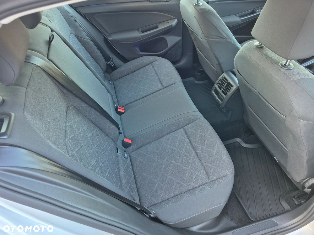 Volkswagen Golf 2.0 TDI Life - 11